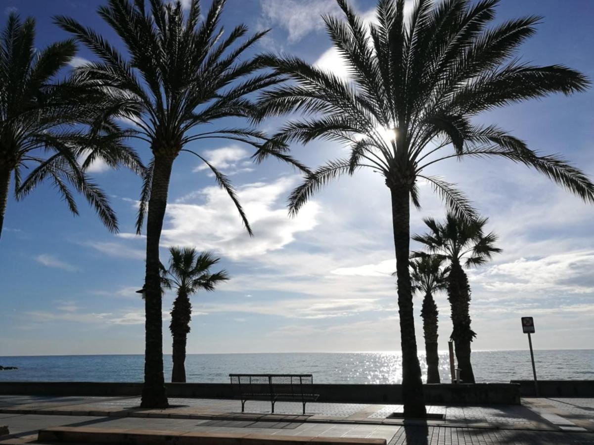 Vivabien Playa I - Apartamentos Junto Al Mar Benicàssim Buitenkant foto